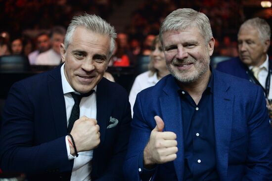 Бокс. Бой М. Гассиева и Ю. Дортикоса