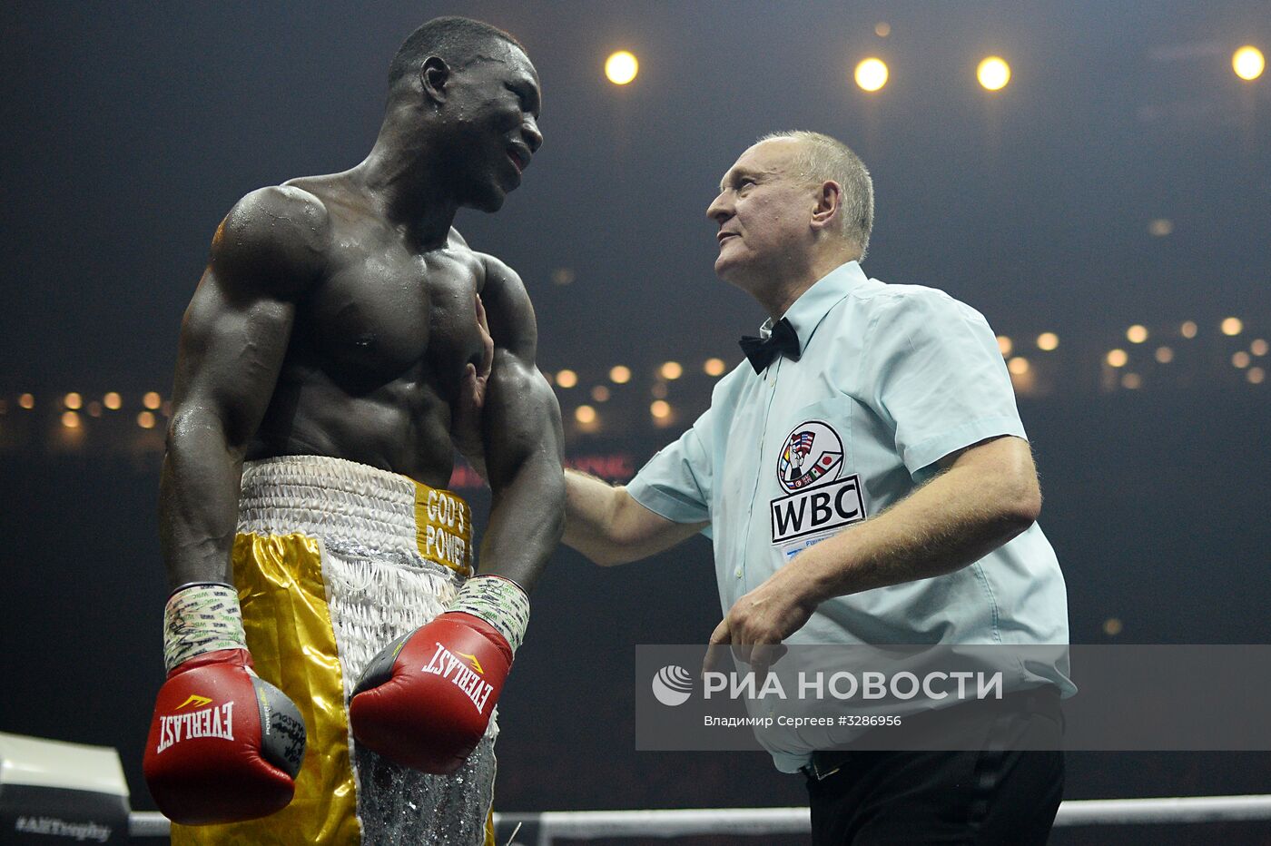 Бокс. Бой М. Гассиева и Ю. Дортикоса