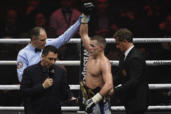 Бокс. Бой М. Гассиева и Ю. Дортикоса