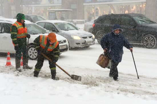 Снегопад в Москве