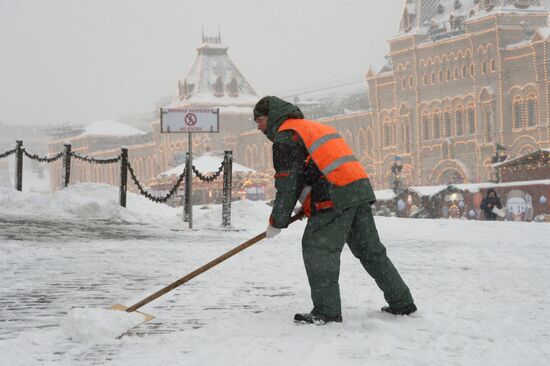 Снегопад в Москве