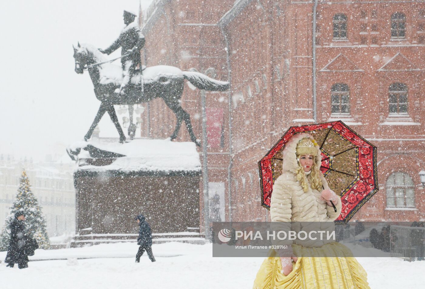 Снегопад в Москве