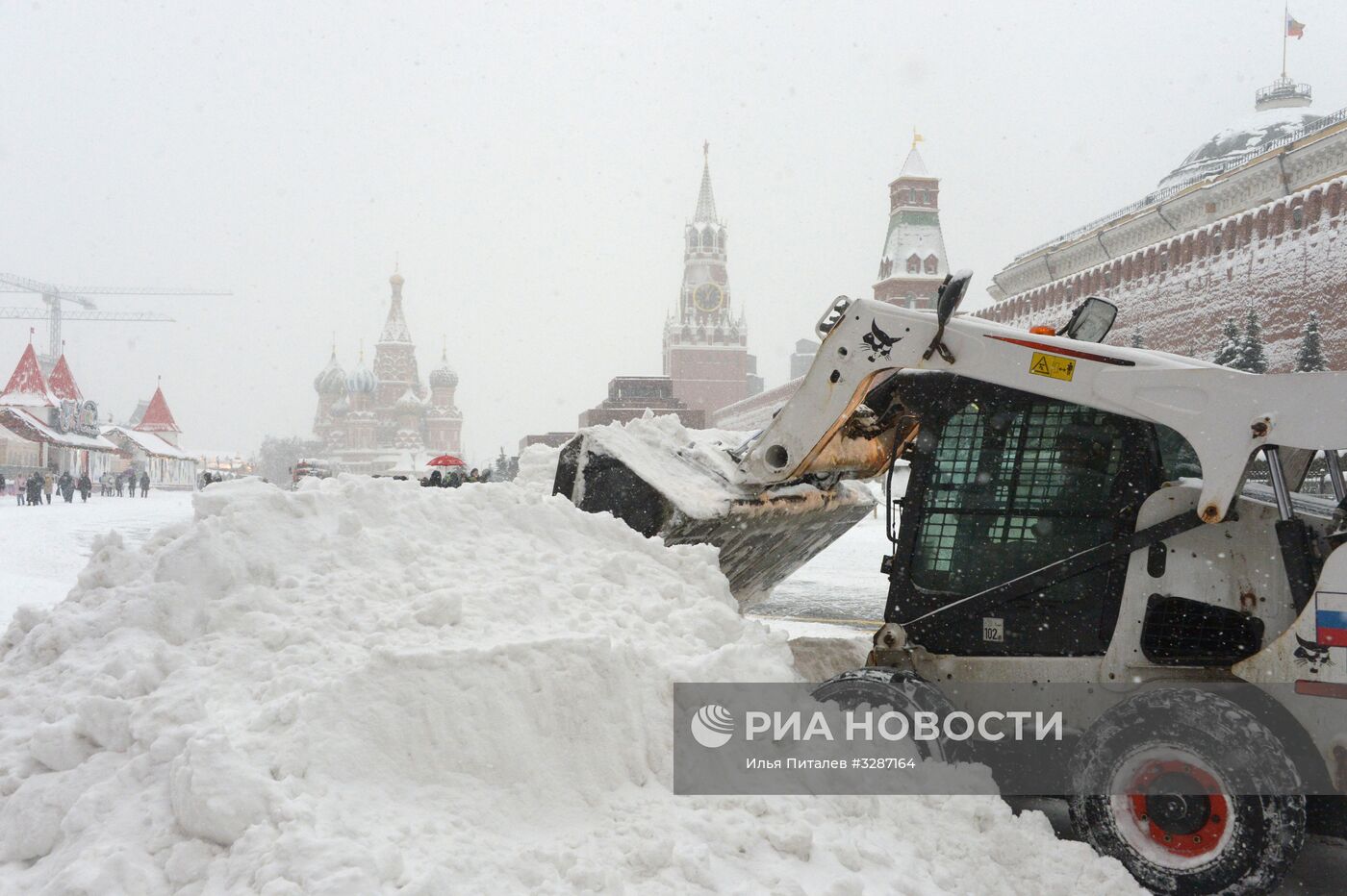 Снегопад в Москве