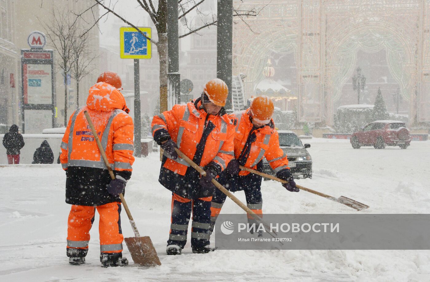 Снегопад в Москве