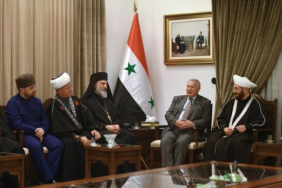 Межконфессиональная делегация религиозных деятелей из России посетила Дамаск
