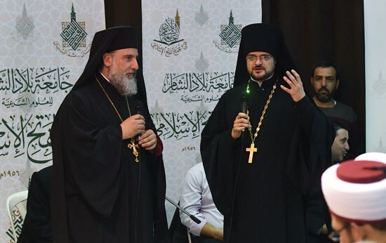 Межконфессиональная делегация религиозных деятелей из России посетила Дамаск