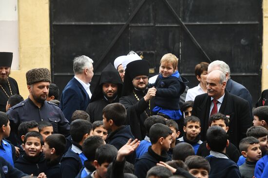 Межконфессиональная делегация религиозных деятелей из России посетила Дамаск