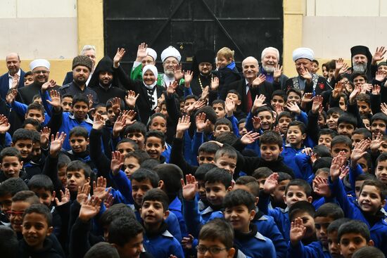 Межконфессиональная делегация религиозных деятелей из России посетила Дамаск