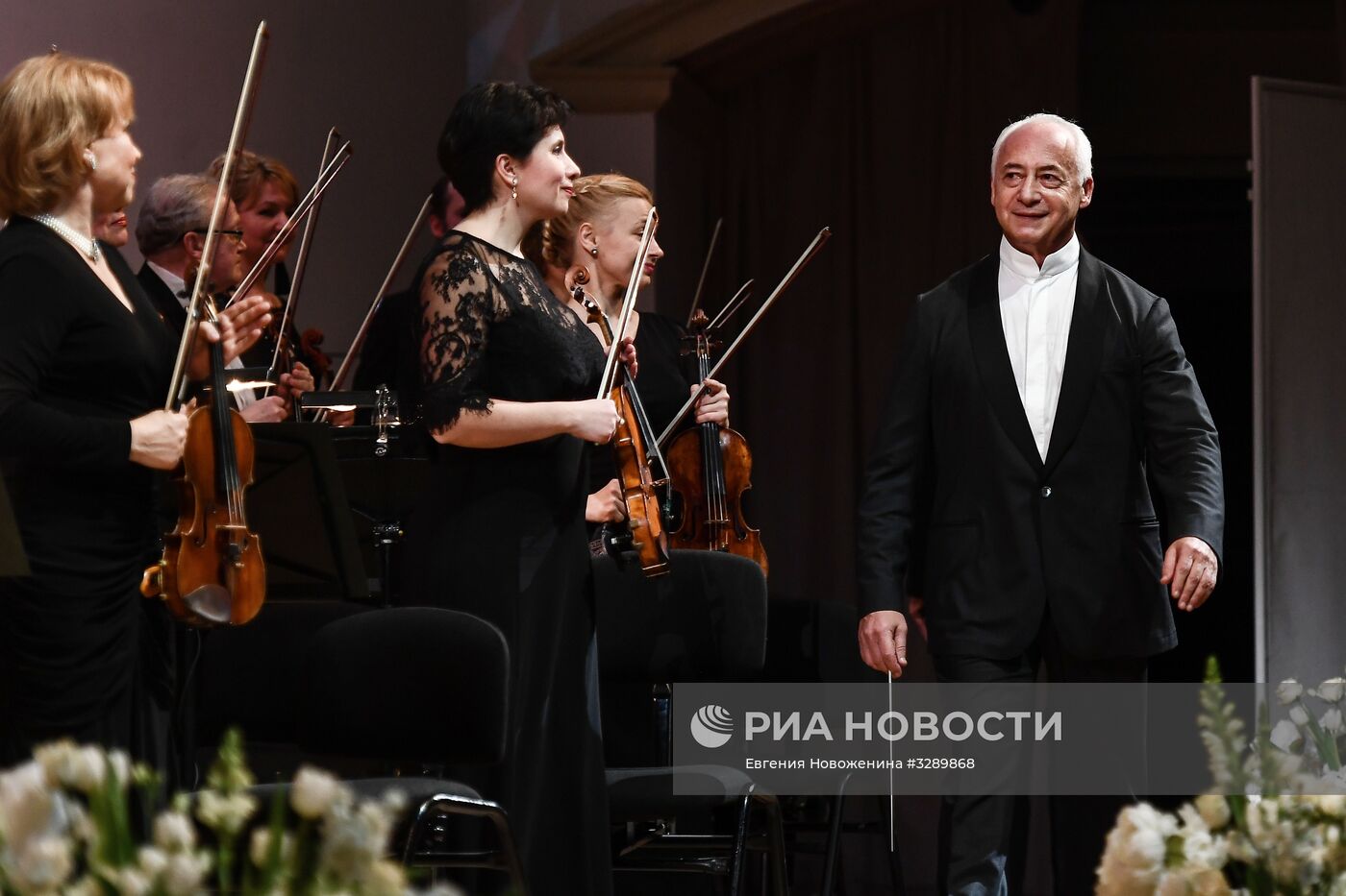 Концерт оперных певцов А. Нетребко и Ю. Эйвазова