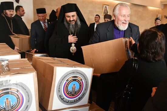 Межконфессиональная делегация религиозных деятелей из России доставила гумпомощь сирийским беженцам в Ливане