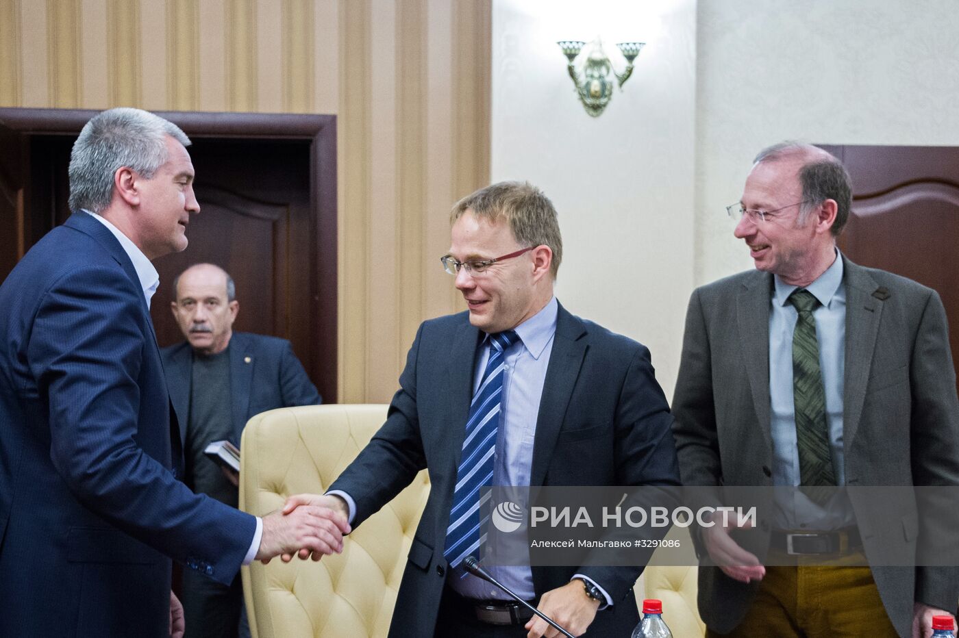 Встреча главы Крыма Сергея Аксёнова с делегацией из Германии