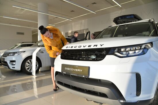 Работа автосалонов в Челябинске