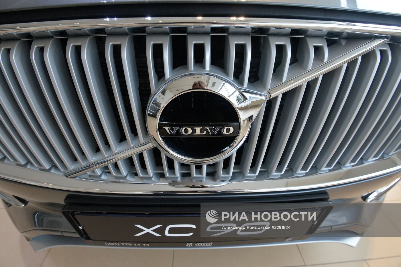 Работа автосалонов в Челябинске