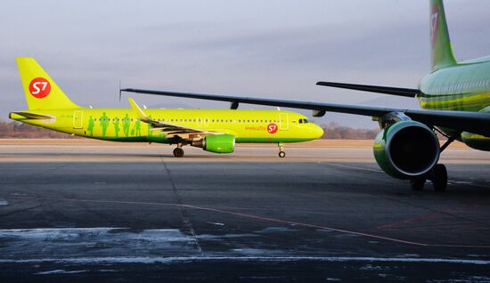 Работа международного аэропорта "Владивосток"