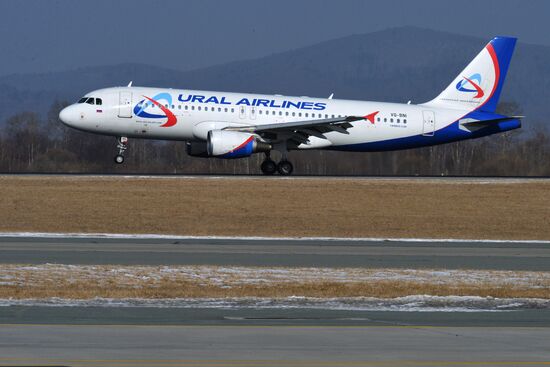 Работа международного аэропорта "Владивосток"