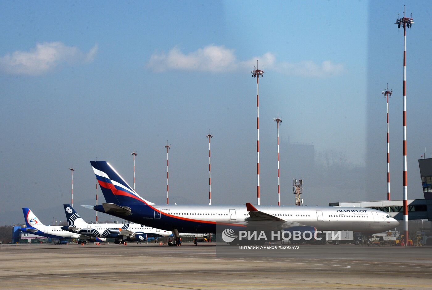 Работа международного аэропорта "Владивосток"