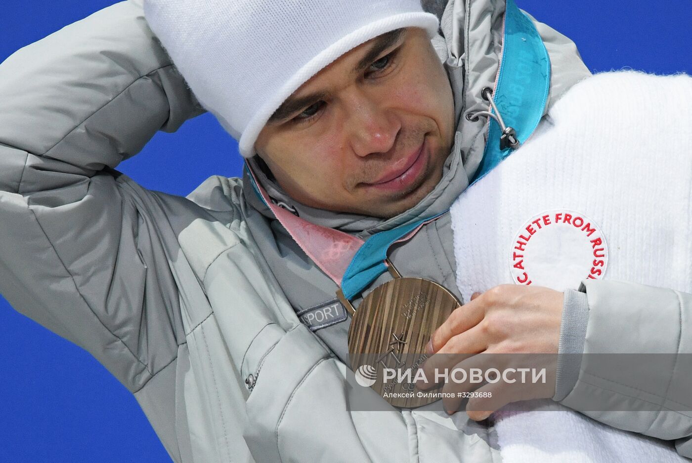 Олимпиада 2018. Награждение С. Елистратова бронзовой медалью