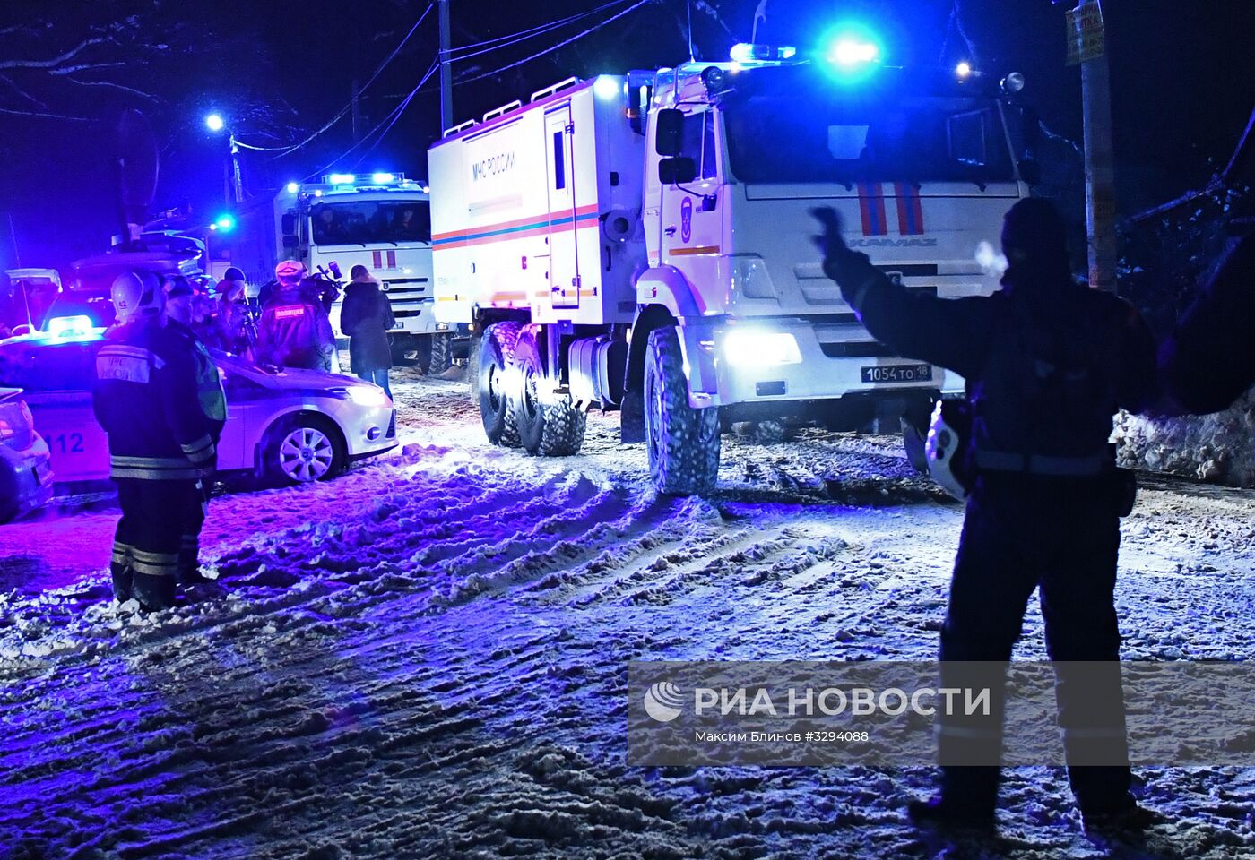 Крушение пассажирского самолета в Московской области