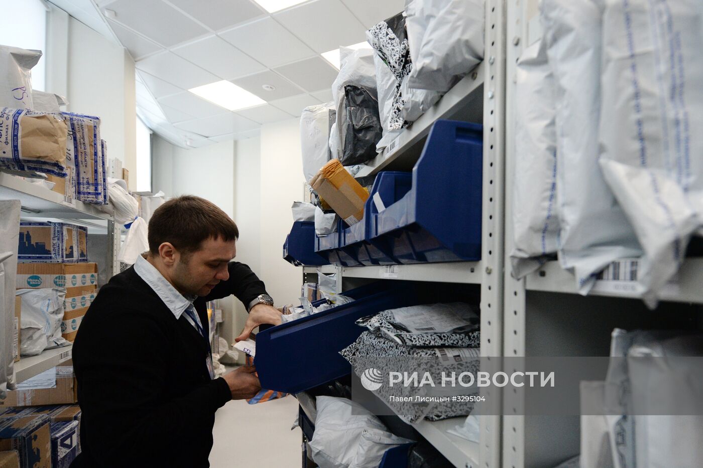 Открытие отделения почтовой связи нового формата в Екатеринбурге