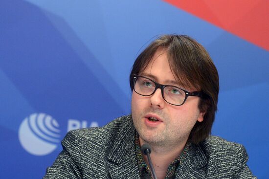 П/к, посвященная XVI Международному фестивалю кинематографических дебютов "Дух огня".