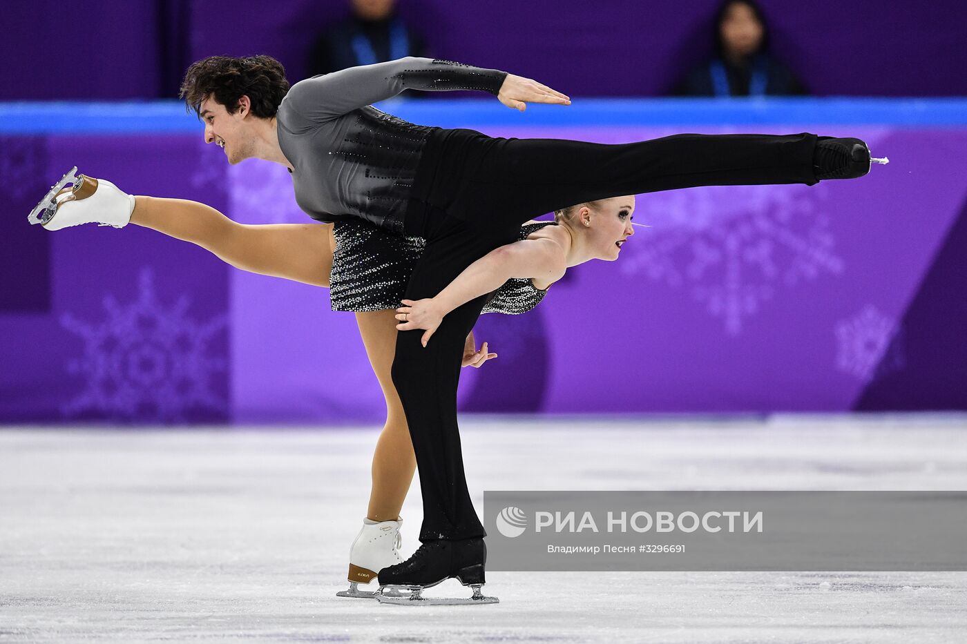 Фигурное 2018. Джулианна Сеген и Чарли Билодо. Сеген Билодо. Джулианны Сеген.