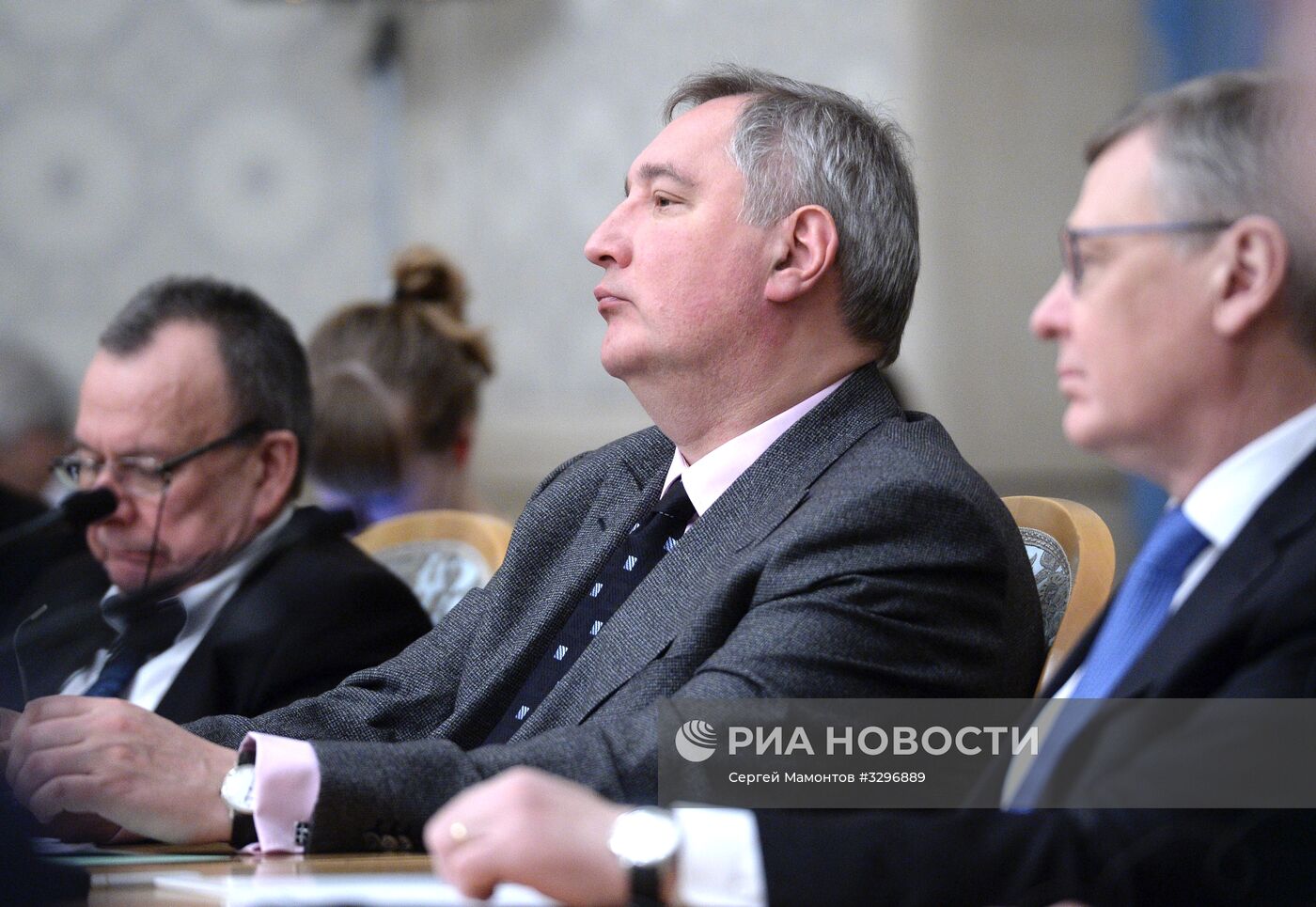 Вице-премьер РФ Д. Рогозин провел заседание межправкомиссии по сотрудничеству РФ с Бельгией и Люксембургом