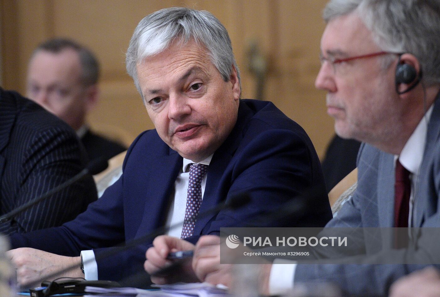 Вице-премьер РФ Д. Рогозин провел заседание межправкомиссии по сотрудничеству РФ с Бельгией и Люксембургом