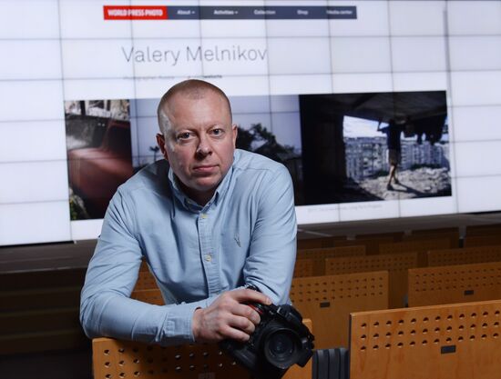 Фотокорреспондент В. Мельников получил награду World Press Photo