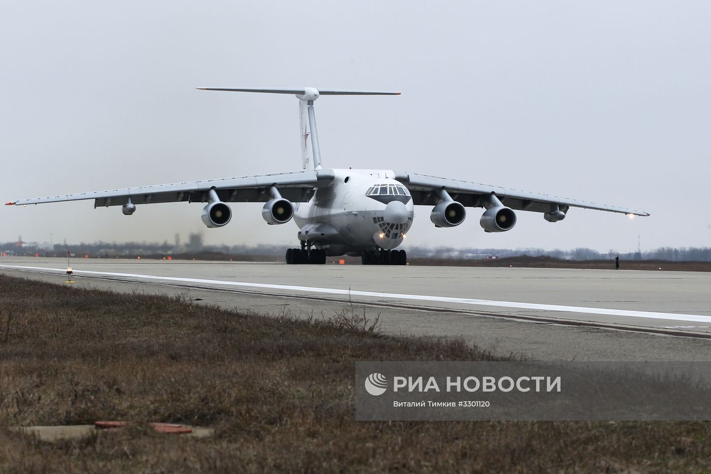 Лётно-тактические учения морской авиации в Ейске