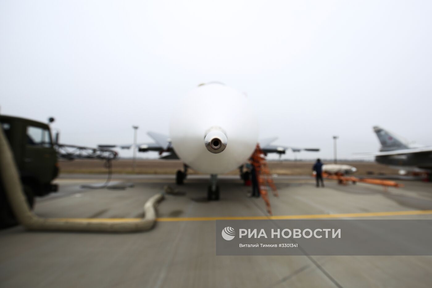 Лётно-тактические учения морской авиации в Ейске