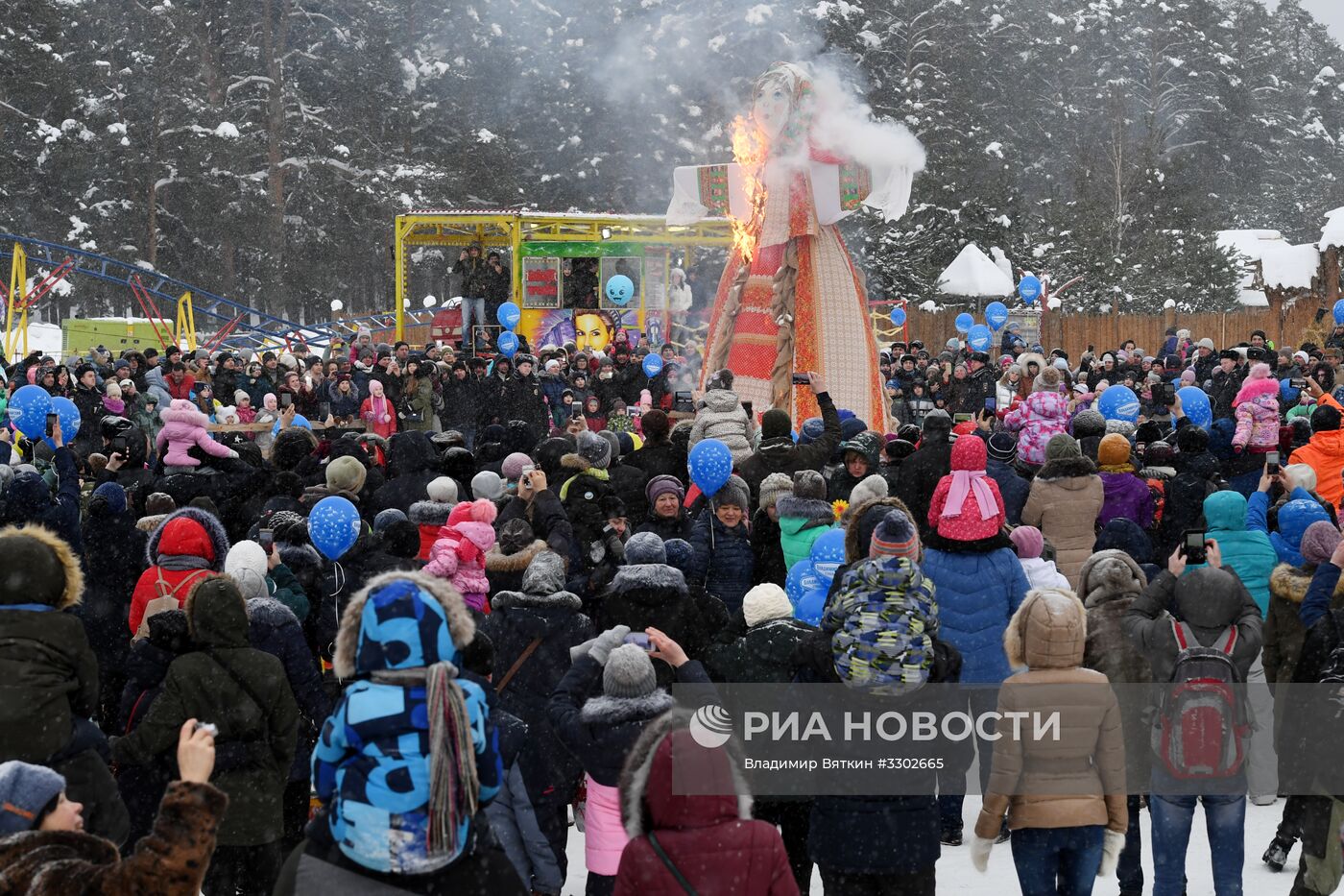 Празднование Масленицы в регионах России