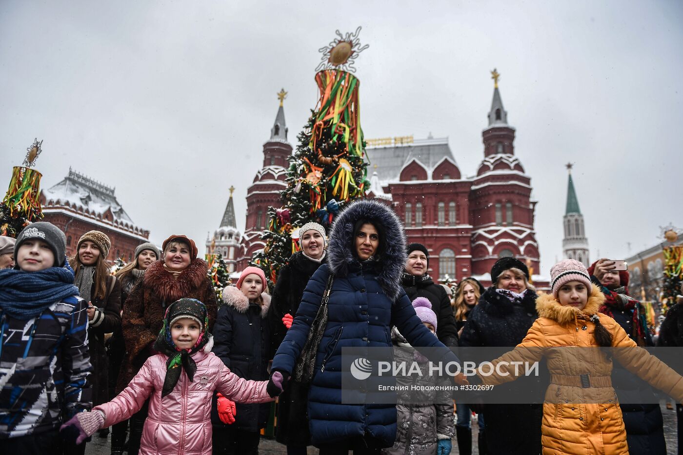 Празднование Масленицы в Москве