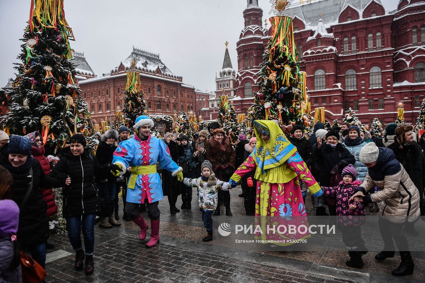 Празднование Масленицы в Москве