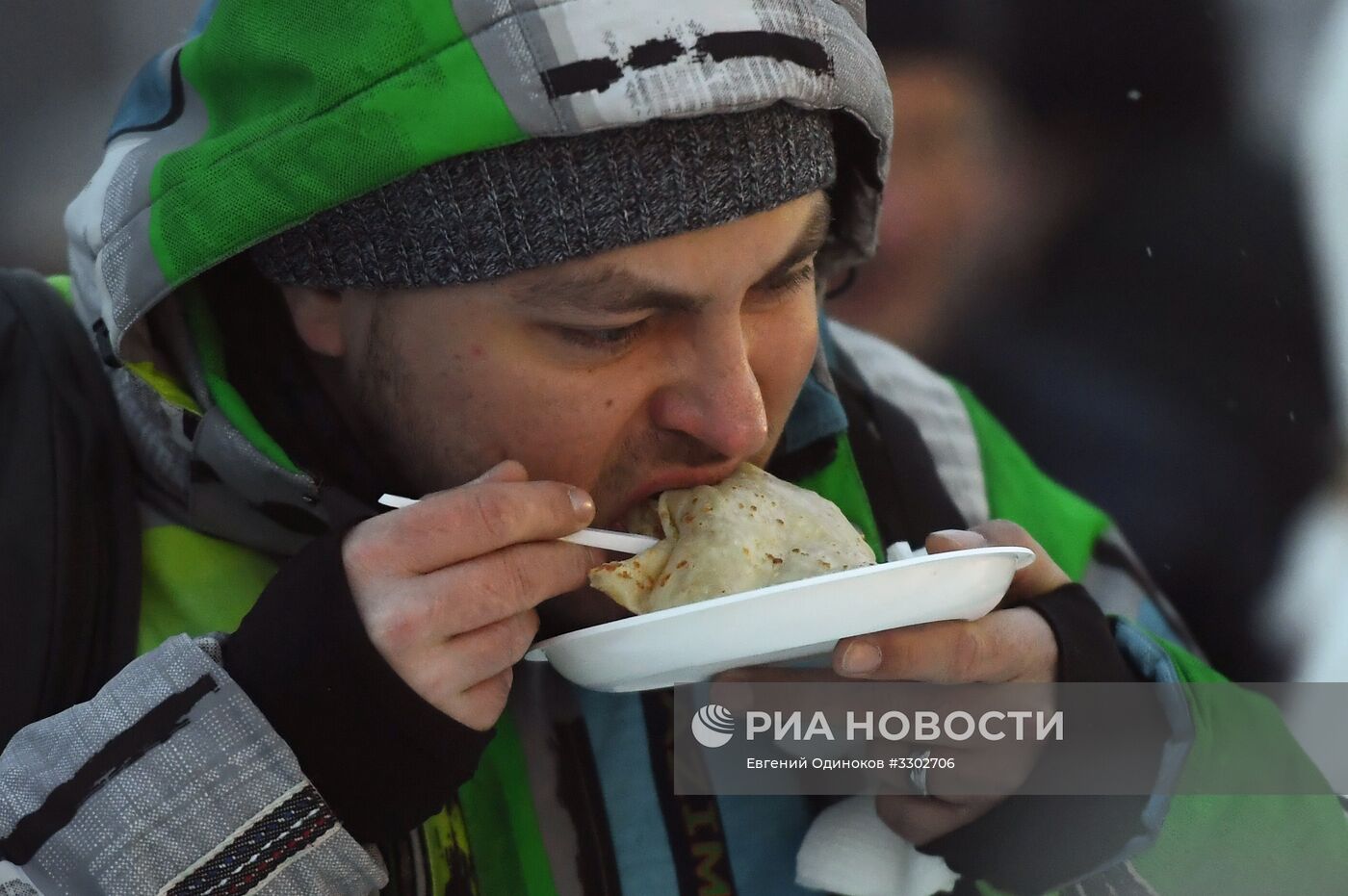 Празднование Масленицы в Москве