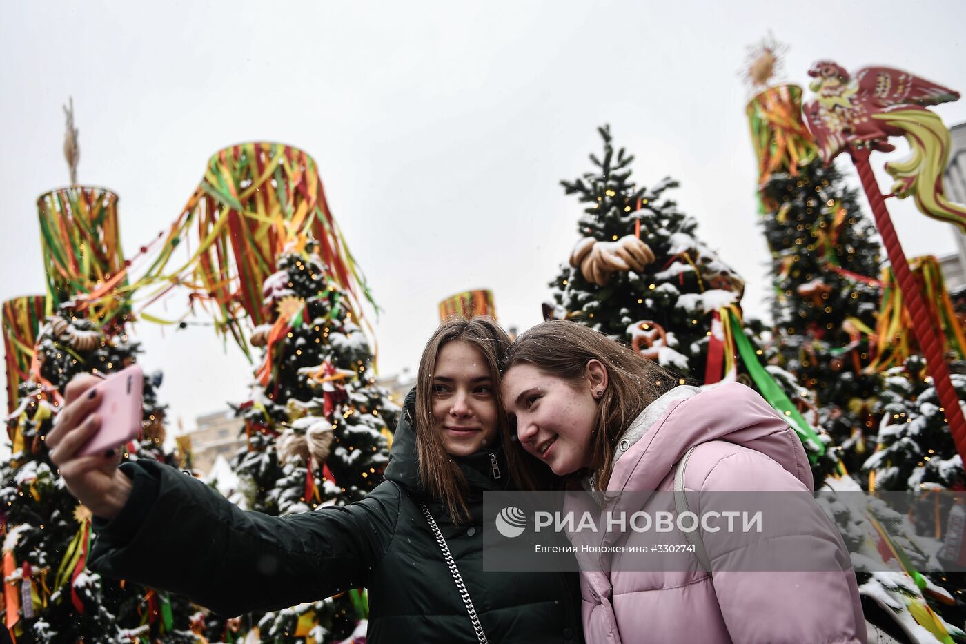 Празднование Масленицы в Москве