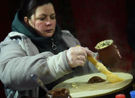 Празднование Масленицы в Москве