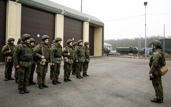 Учения расчетов ракетного комплекса "Искандер-М" в Краснодарском крае