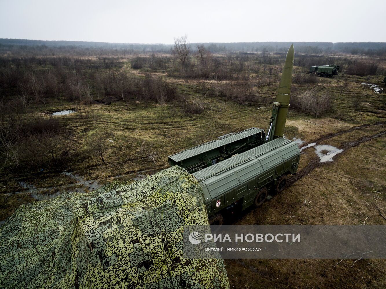 Учения расчетов ракетного комплекса "Искандер-М" в Краснодарском крае