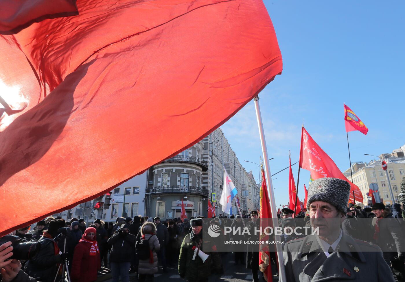 Демонстрация в честь 100-летия со дня создания Красной Армии