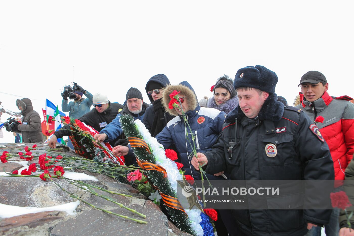 Празднование Дня защитника Отечества в регионах России