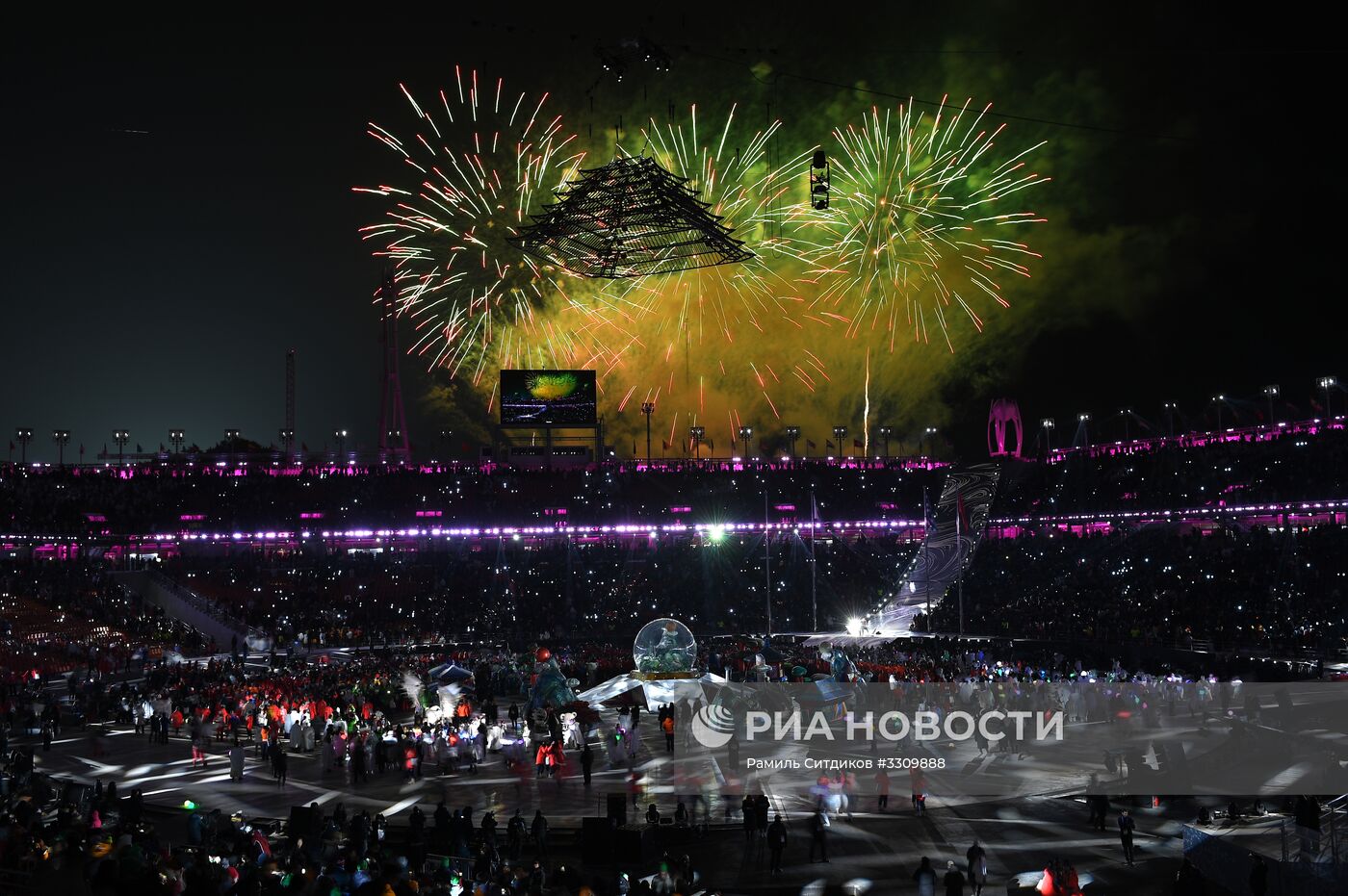 Церемония закрытия XXIII зимних Олимпийских игр в Пхенчхане