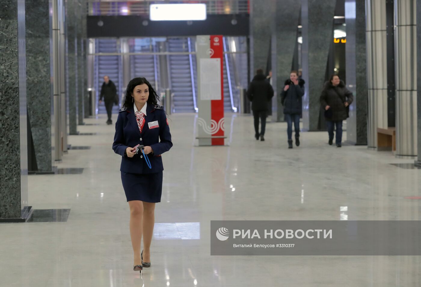 Открытие движения на участке Большой кольцевой линии Московского метрополитена