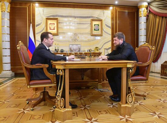 Рабочая поездка премьер-министра РФ Д. Медведева в Грозный