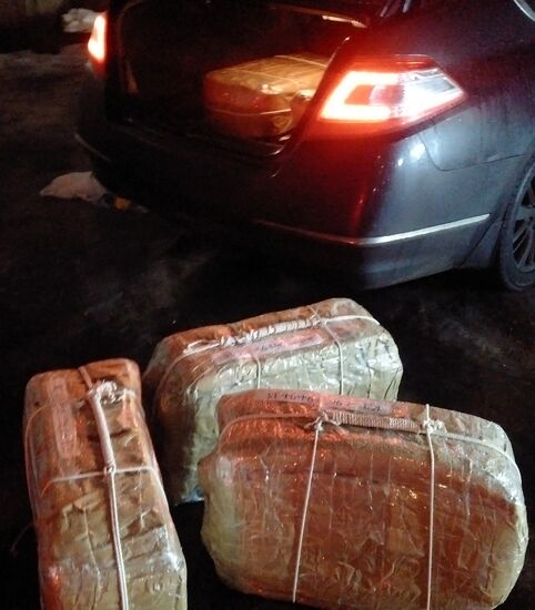 Спецслужбы России и Аргентины объявили о проведении операции по пресечению контрабанды кокаина