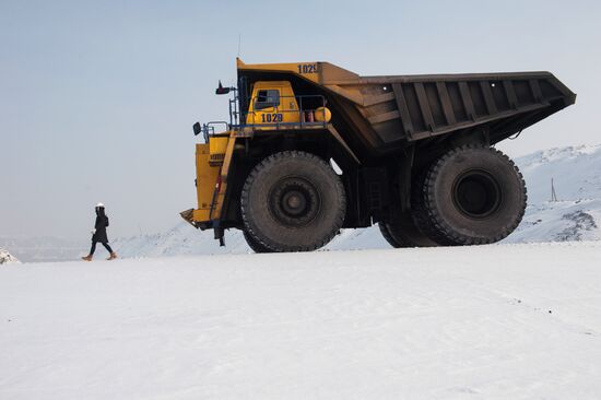 Кедровский угольный разрез