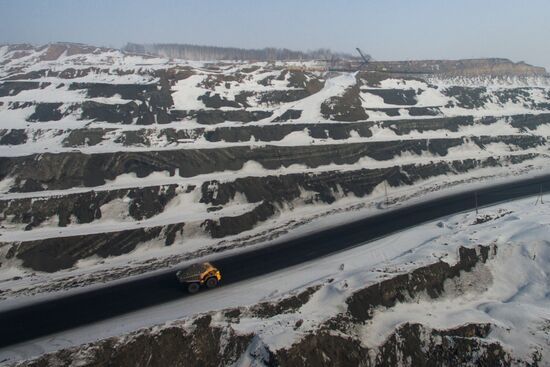 Кедровский угольный разрез