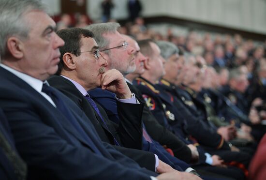 Президент РФ В. Путин принял участие в заседании коллегии МВД