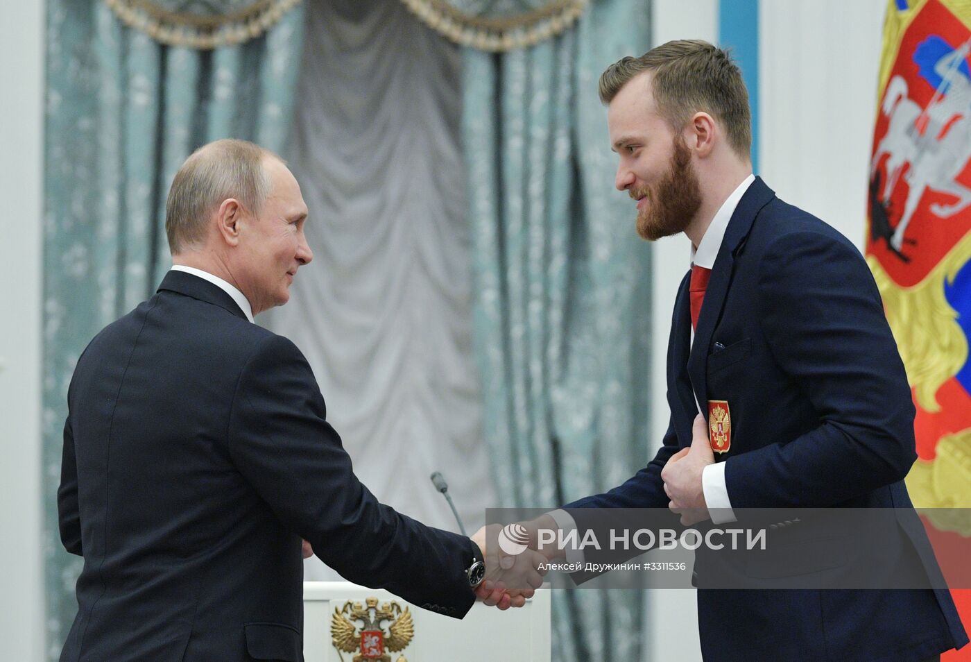 Президент РФ В. Путин вручил госнаграды призерам и победителям XXIII зимних Олимпийских игр