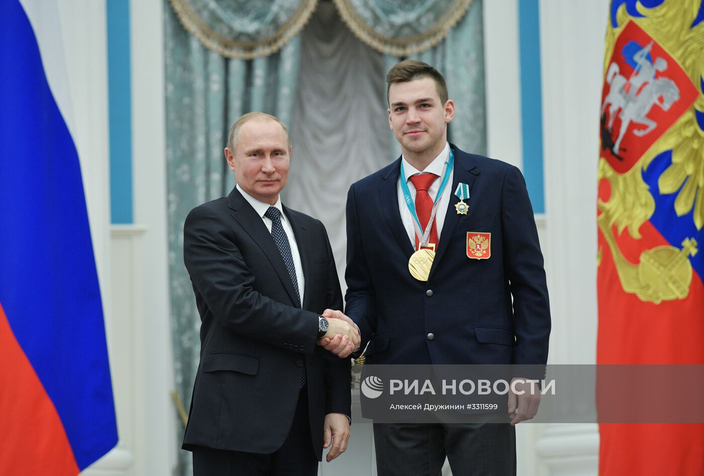 Президент РФ В. Путин вручил госнаграды призерам и победителям XXIII зимних Олимпийских игр