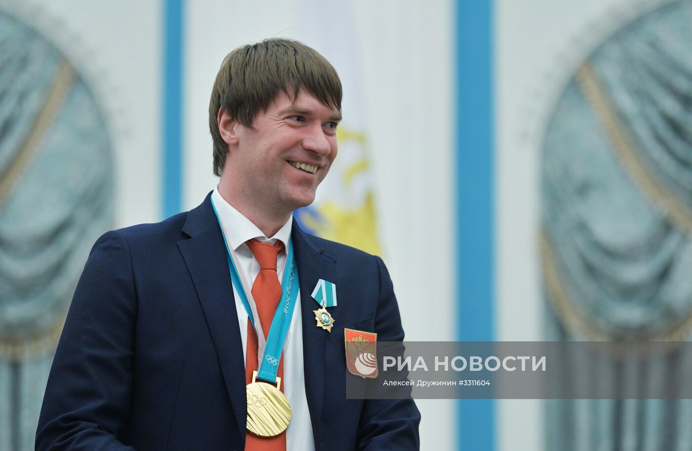 Президент РФ В. Путин вручил госнаграды призерам и победителям XXIII зимних Олимпийских игр